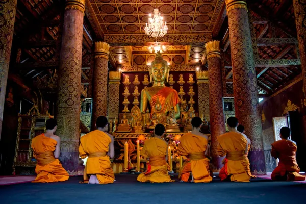 Boun Khao Phansa (Lao Buddhist Lent Festival)