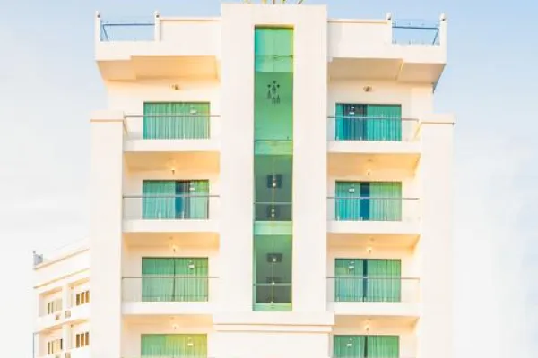 Intouch Riverside Hotel