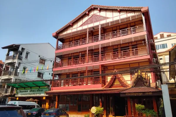 Chanthapanya Hotel