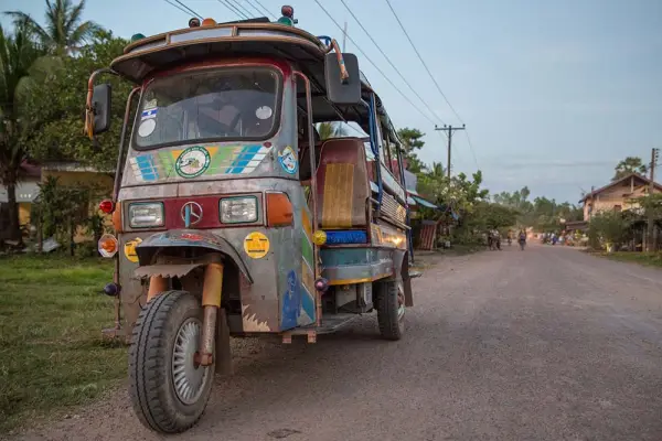 ລ່ອງເຮືອວັດພູ 3 ມື້ 2 ຄືນ – ລ່ອງເຮືອຂາລົງ (ລ່ອງລົງ)
