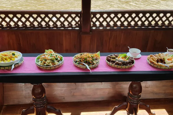 2 Days 1 Night Upstream Cruise to Houay Xay