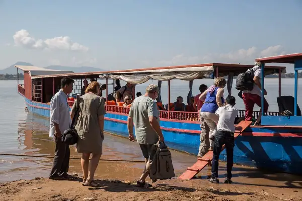 ລ່ອງເຮືອວັດພູ 3 ມື້ 2 ຄືນ – ລ່ອງເຮືອຂາລົງ (ລ່ອງລົງ)