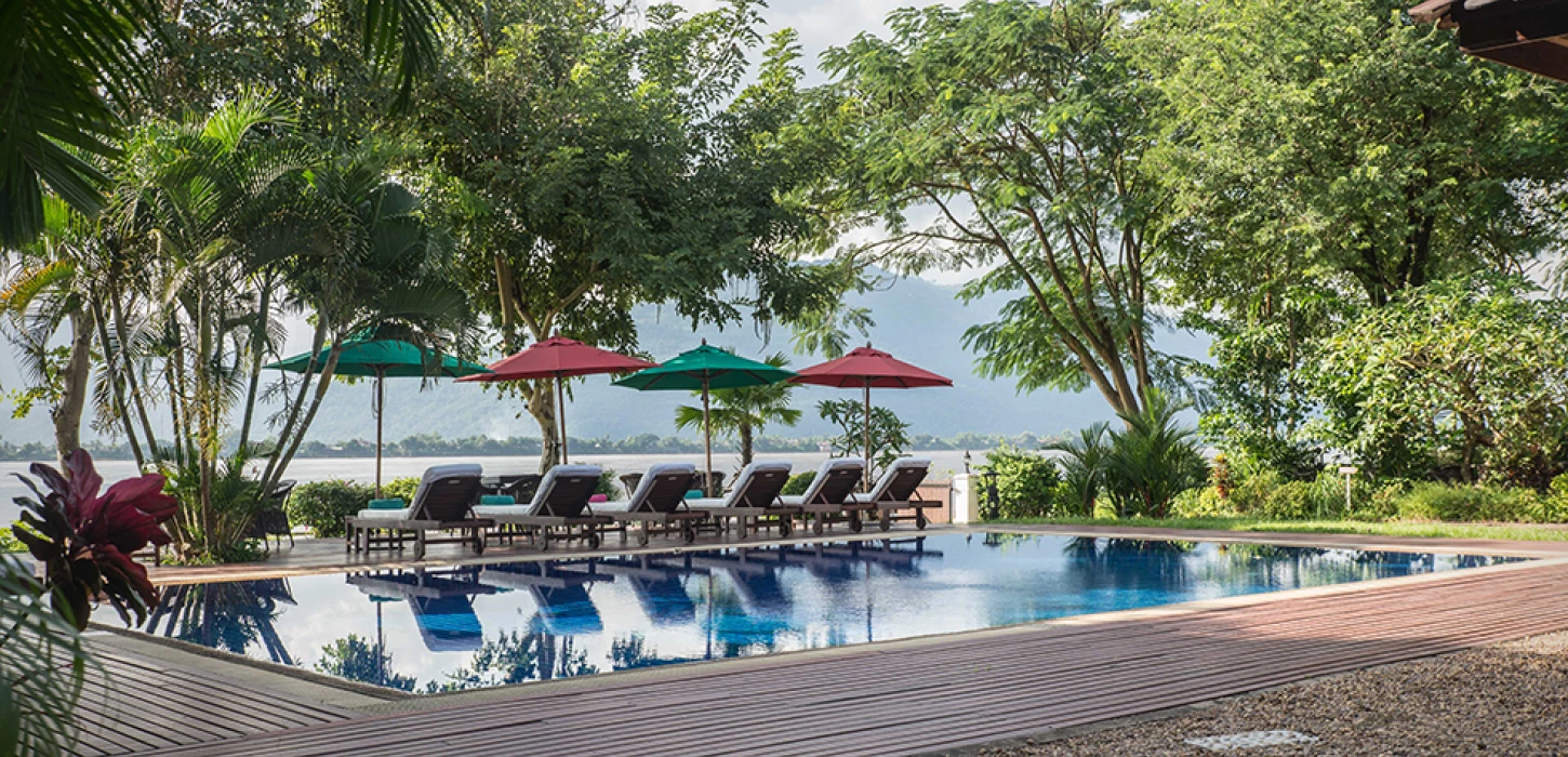 Cuộc phiêu lưu của gia đình ở Nam Lào