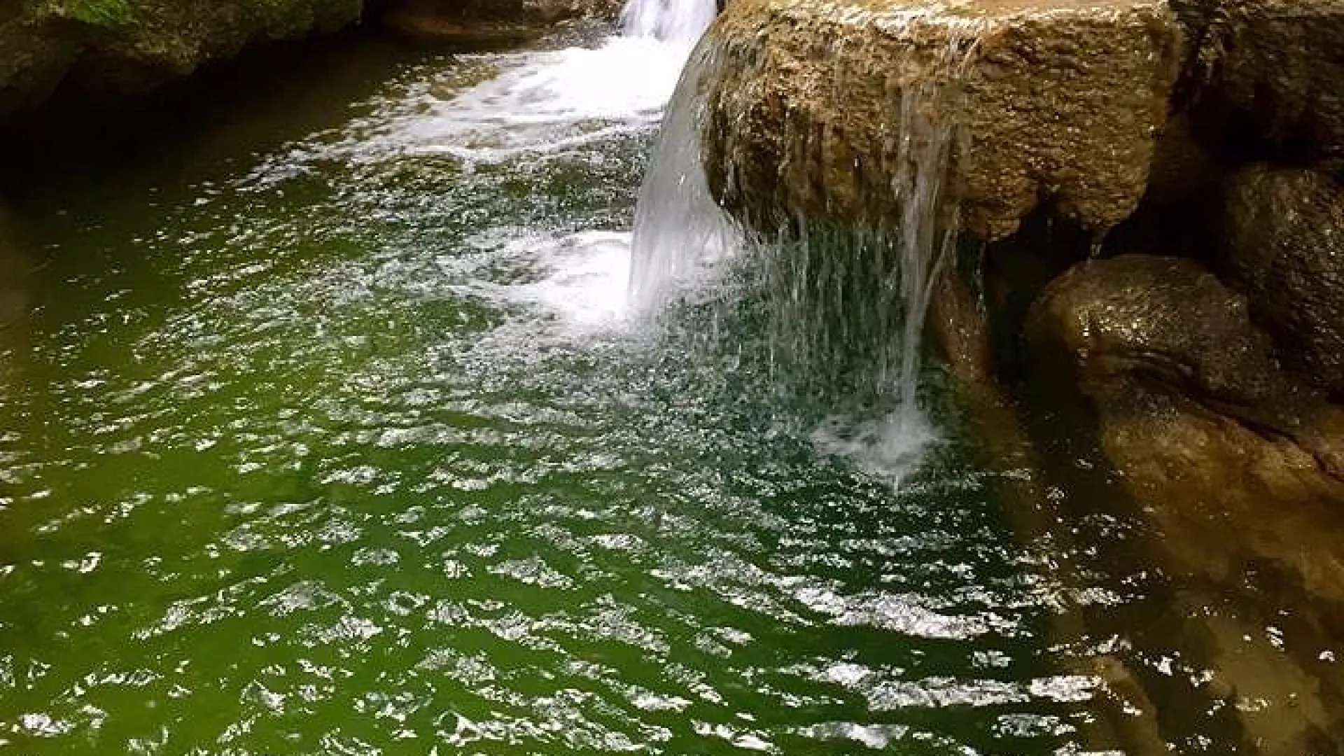 Tad Mork (Mork Waterfall)