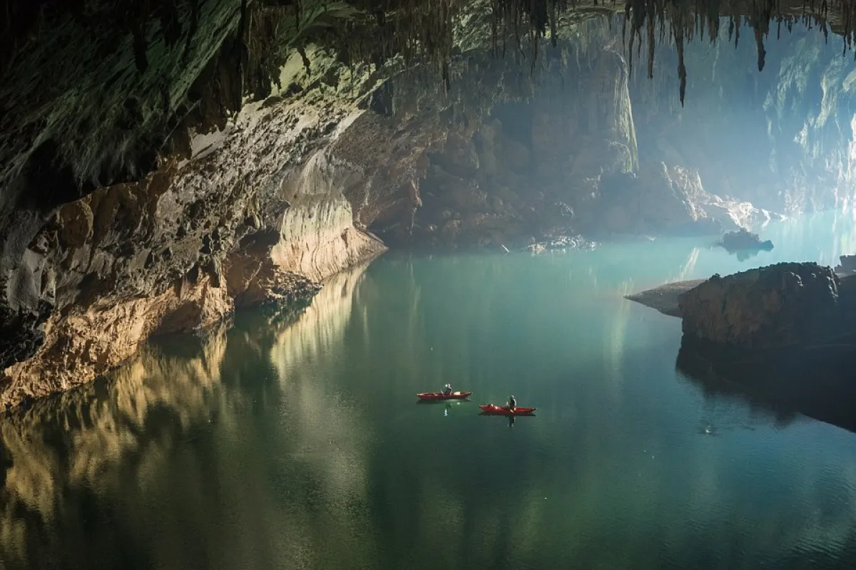 Photo by : John Spies