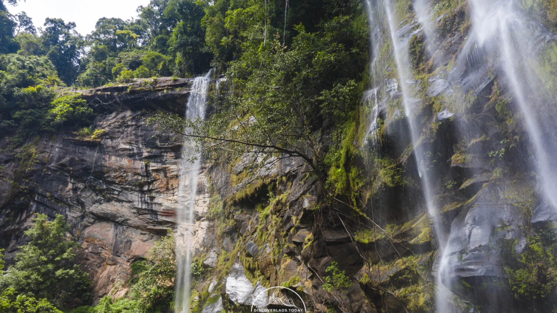 Sa Nam Waterfall