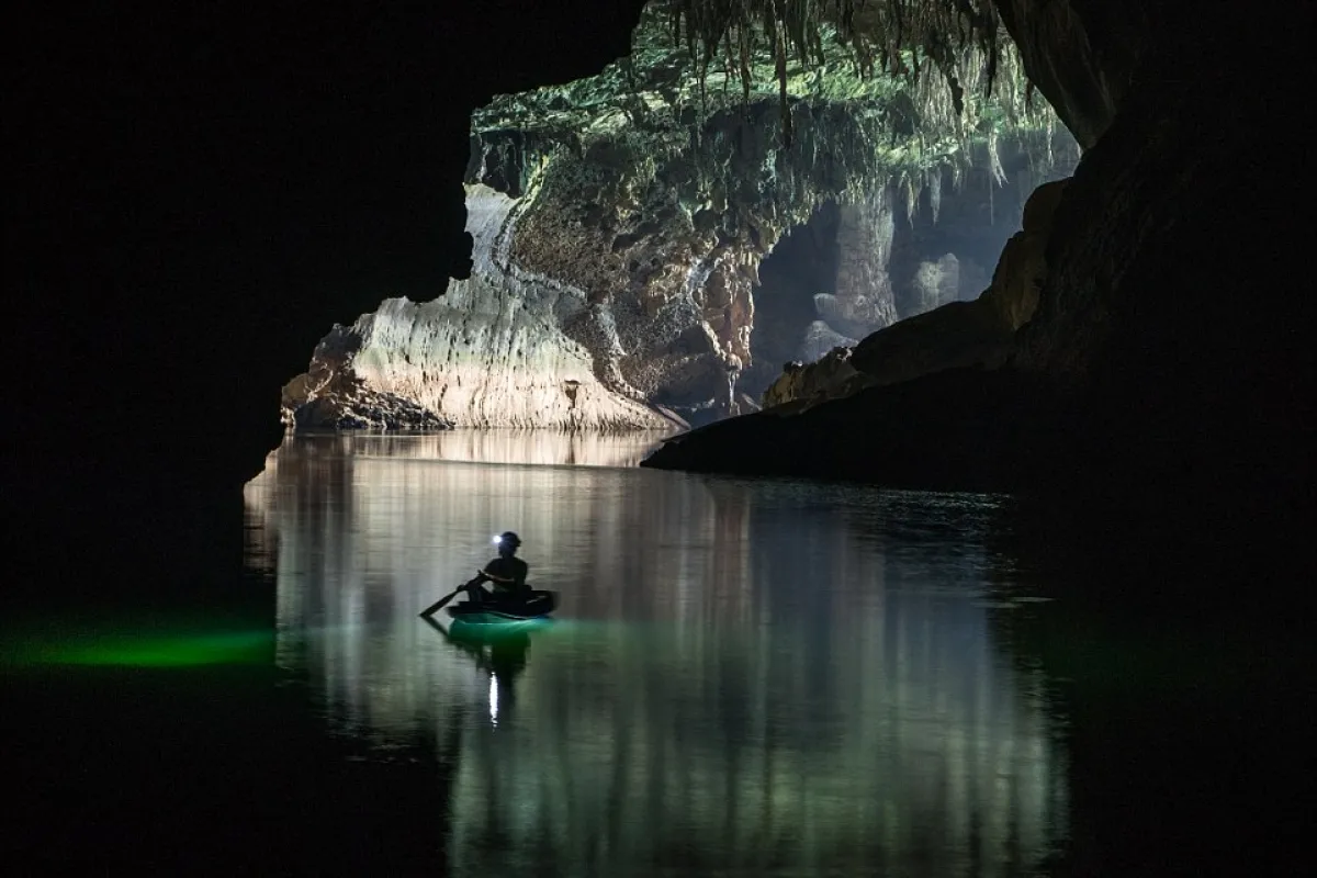 Photo by : John Spies