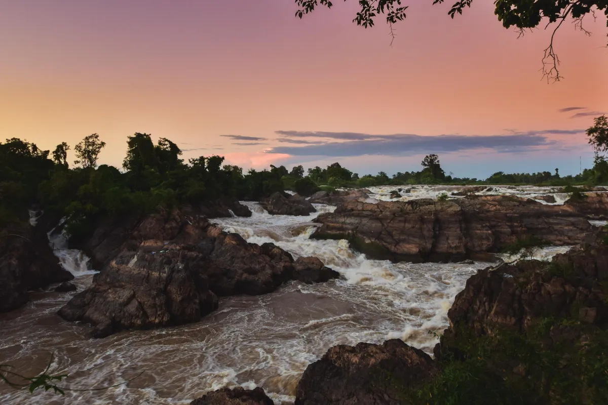 Don Det and Don Khone at Sunsets time.