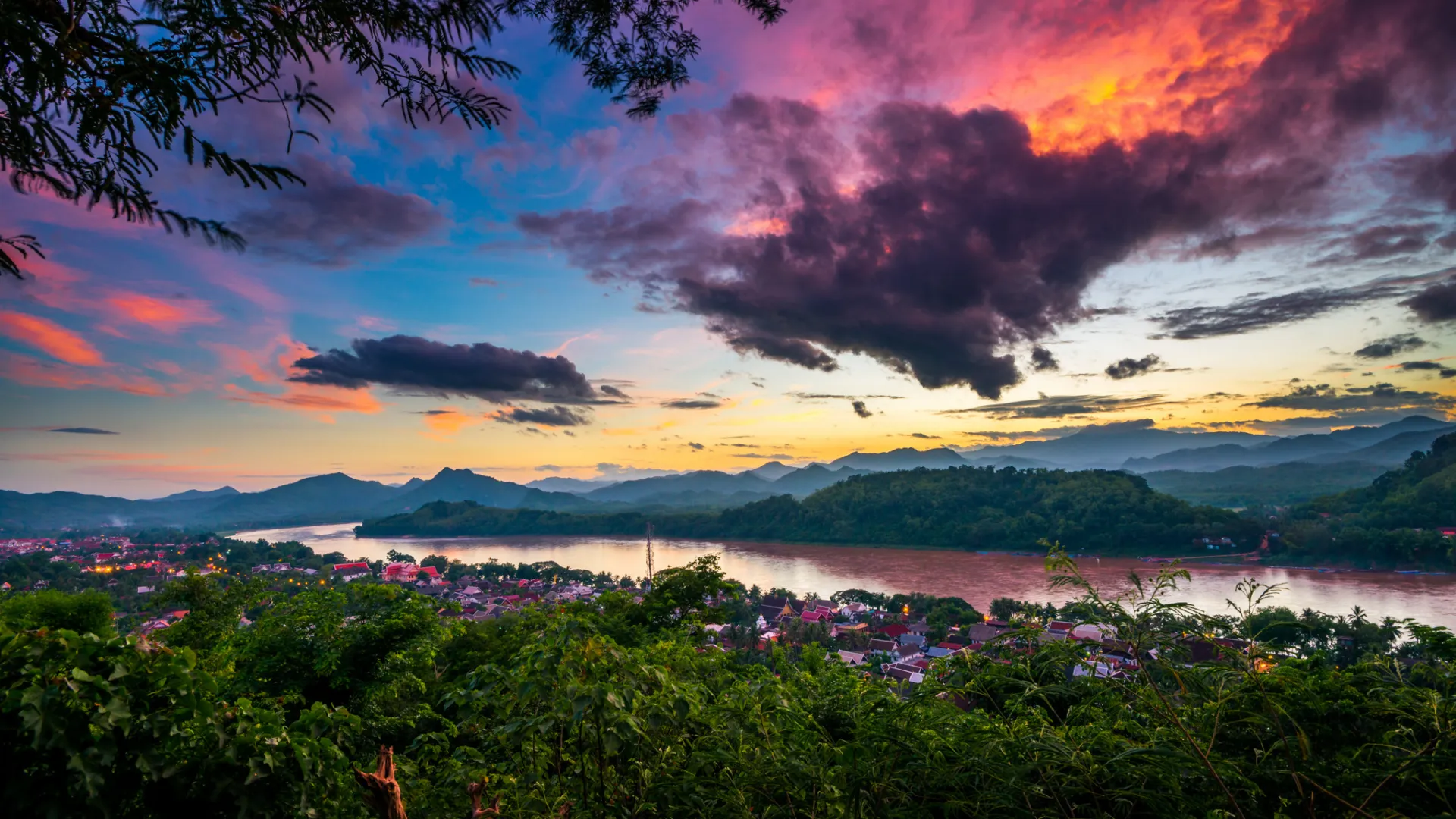 View from the Phousy Mountain