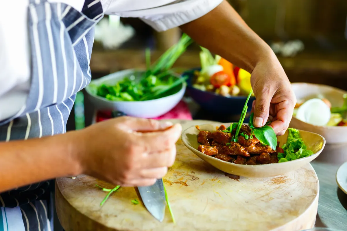 เข้าร่วมคลาสทำอาหารลาว