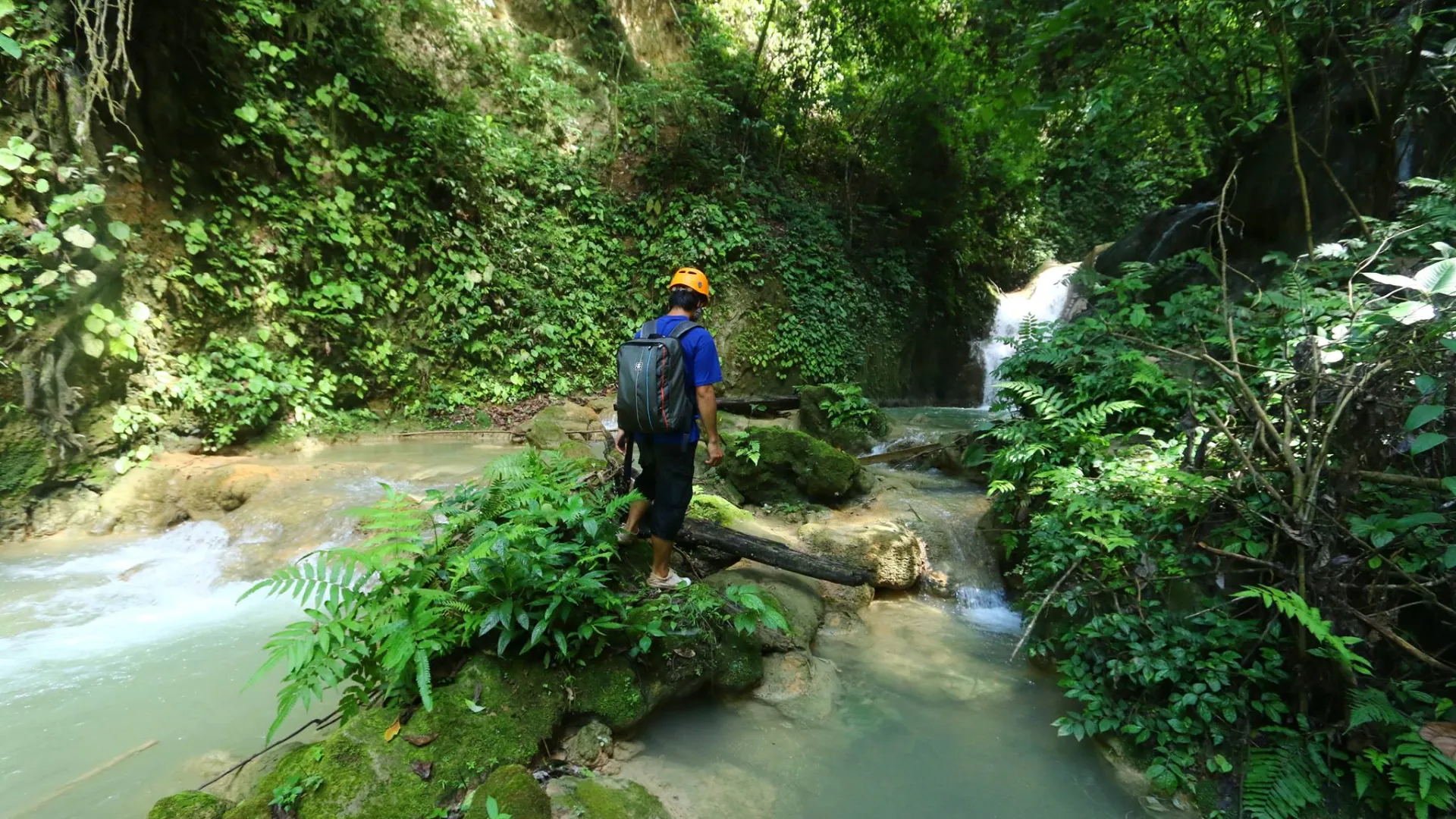 A great trekking trail at Nahm Dong Park