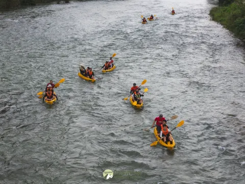 全天皮划艇游至打砂瀑布
