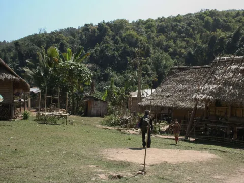 狩猎故事，野外露营与民宿