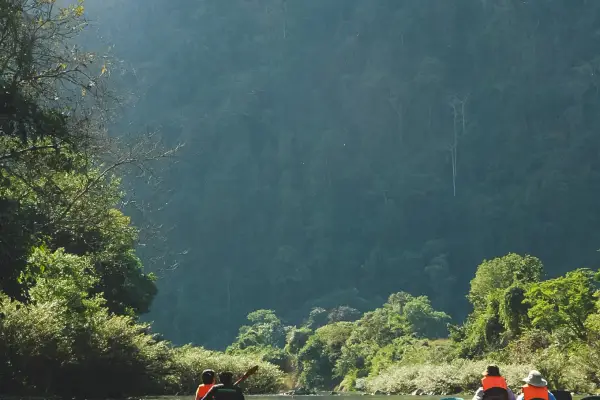 ทัวร์สำรวจวังเวียงเต็มวัน