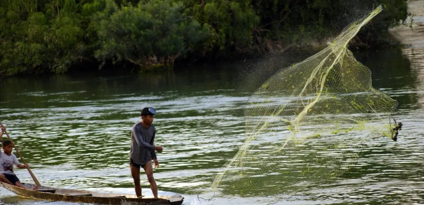 2 Day Fish Like a Local & Picnic on the Nam Ou River & Overnight Camping