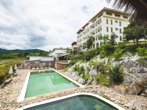 ປີ້ຍົນ ແລະ ທີ່ພັກ - ຊຽງຂວາງ 4 ມື້ 3 ຄືນ ກັບການບິນລາວ